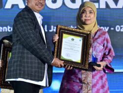 Aliyah Mustika Ilham Bawa Pulang Penghargaan Nasional Tanda Cinta PAI untuk Makassar