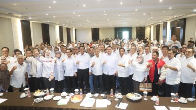 Munafri–Aliyah Hadiri Rakor IKA Unhas, Dorong Kolaborasi Alumni untuk Pembangunan Daerah