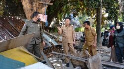 Penataan Wilayah, Camat Tallo Tertibkan Lapak Usaha di Jalan Datuk Patimang dan Jalan Sunu